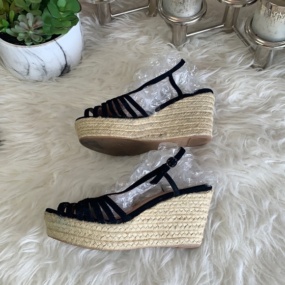 ALDO Black Strappy Stylish Open Toe Wedge Sandal Size 36 - Picture 2 of 13